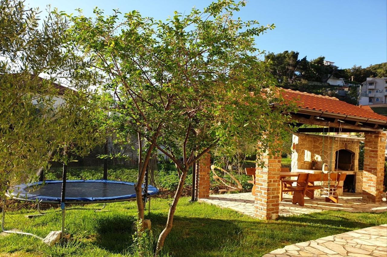 Apartments Batistic Supetarska Draga Kültér fotó