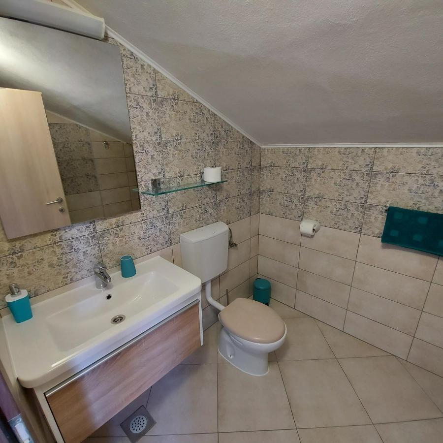 Apartments Batistic Supetarska Draga Kültér fotó