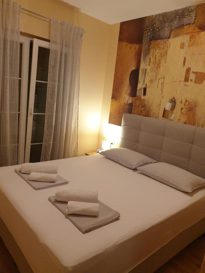 Apartments Batistic Supetarska Draga Kültér fotó