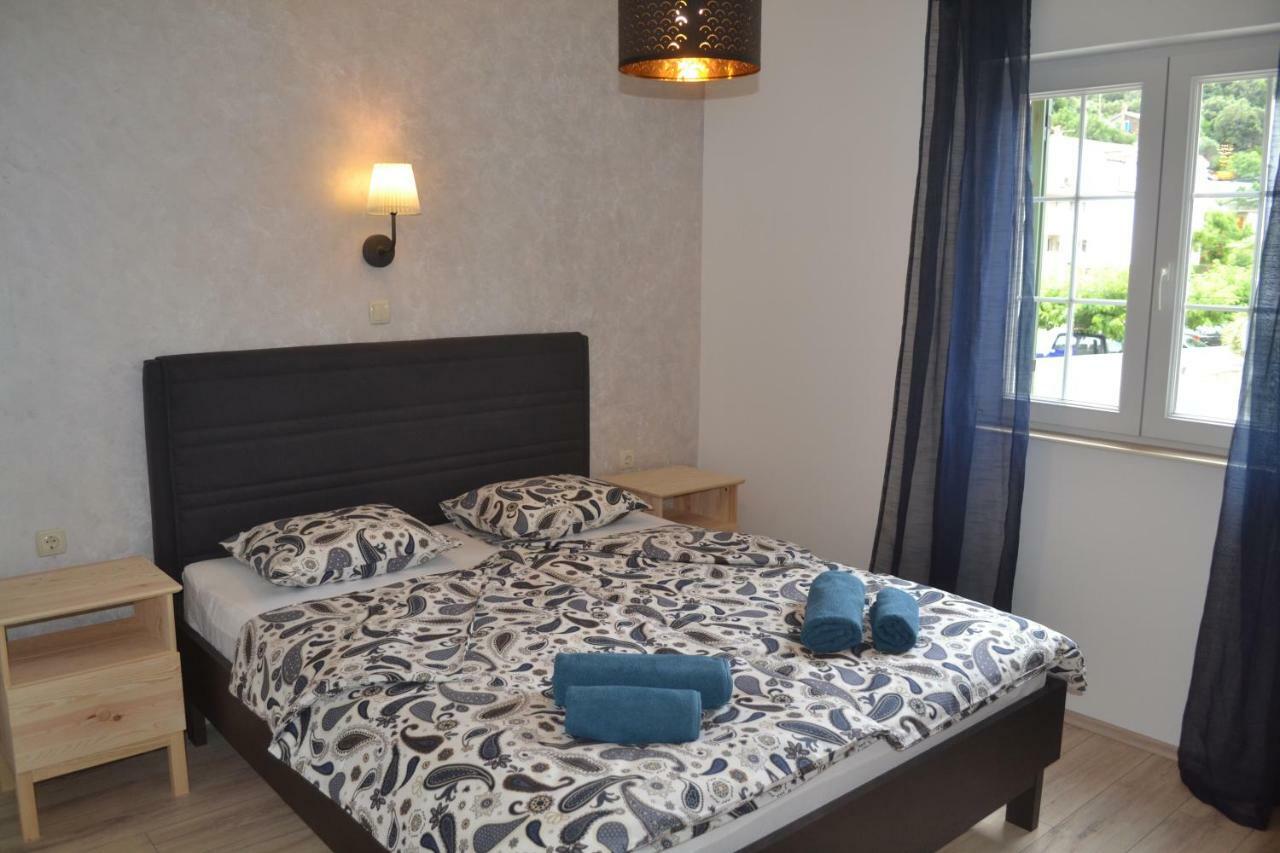 Apartments Batistic Supetarska Draga Kültér fotó